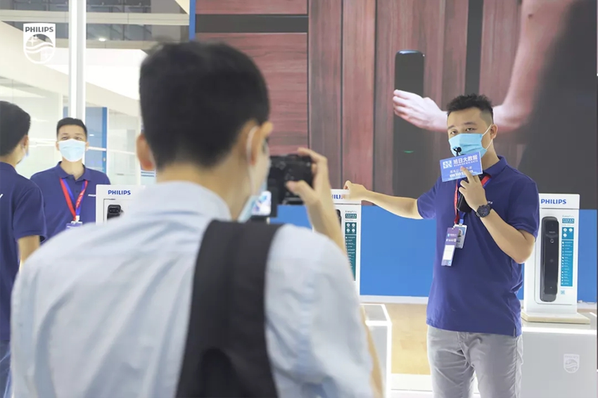 展会直击 | 飞利浦2021广州建博会实力吸睛，燃爆现场！