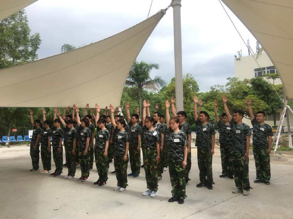 拓展训练|柯尼斯2018年度户外拓展活动“超越自我，砥砺前行”