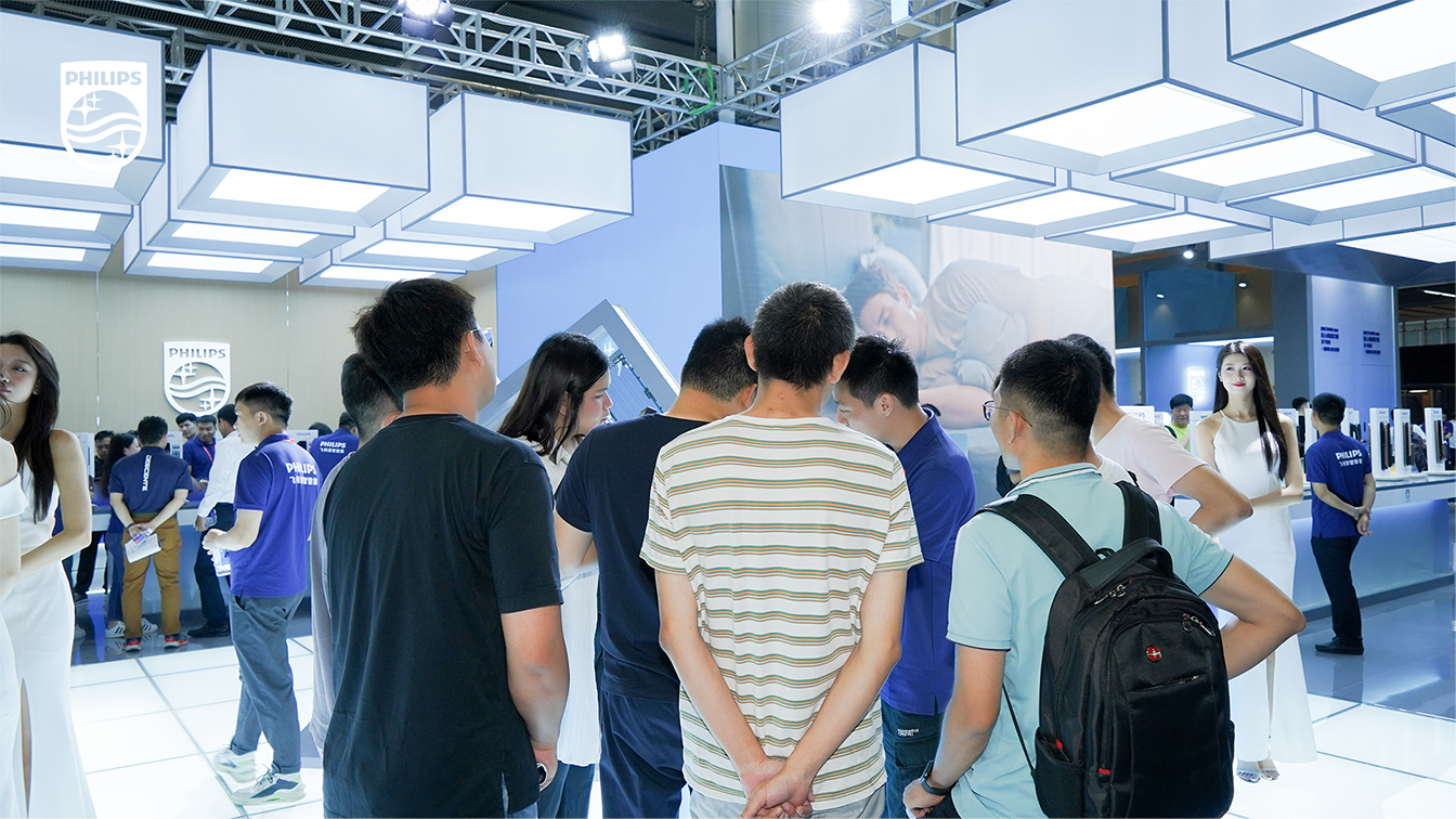 飞利浦智能锁惊艳出圈广州建博会，掌静脉新品首秀即C位