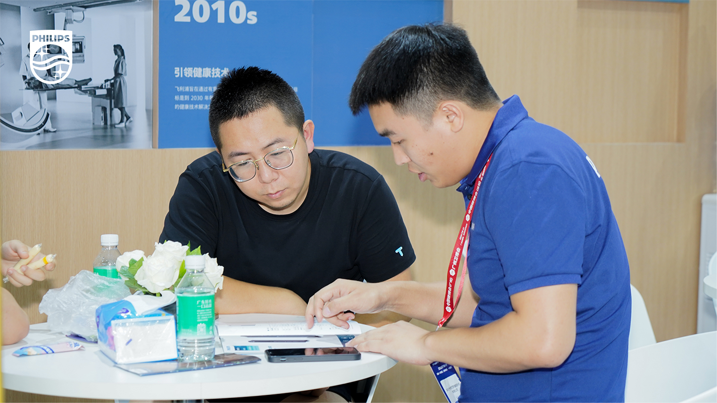 飞利浦智能锁惊艳出圈广州建博会，掌静脉新品首秀即C位