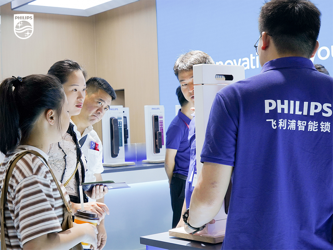飞利浦智能锁惊艳出圈广州建博会，掌静脉新品首秀即C位