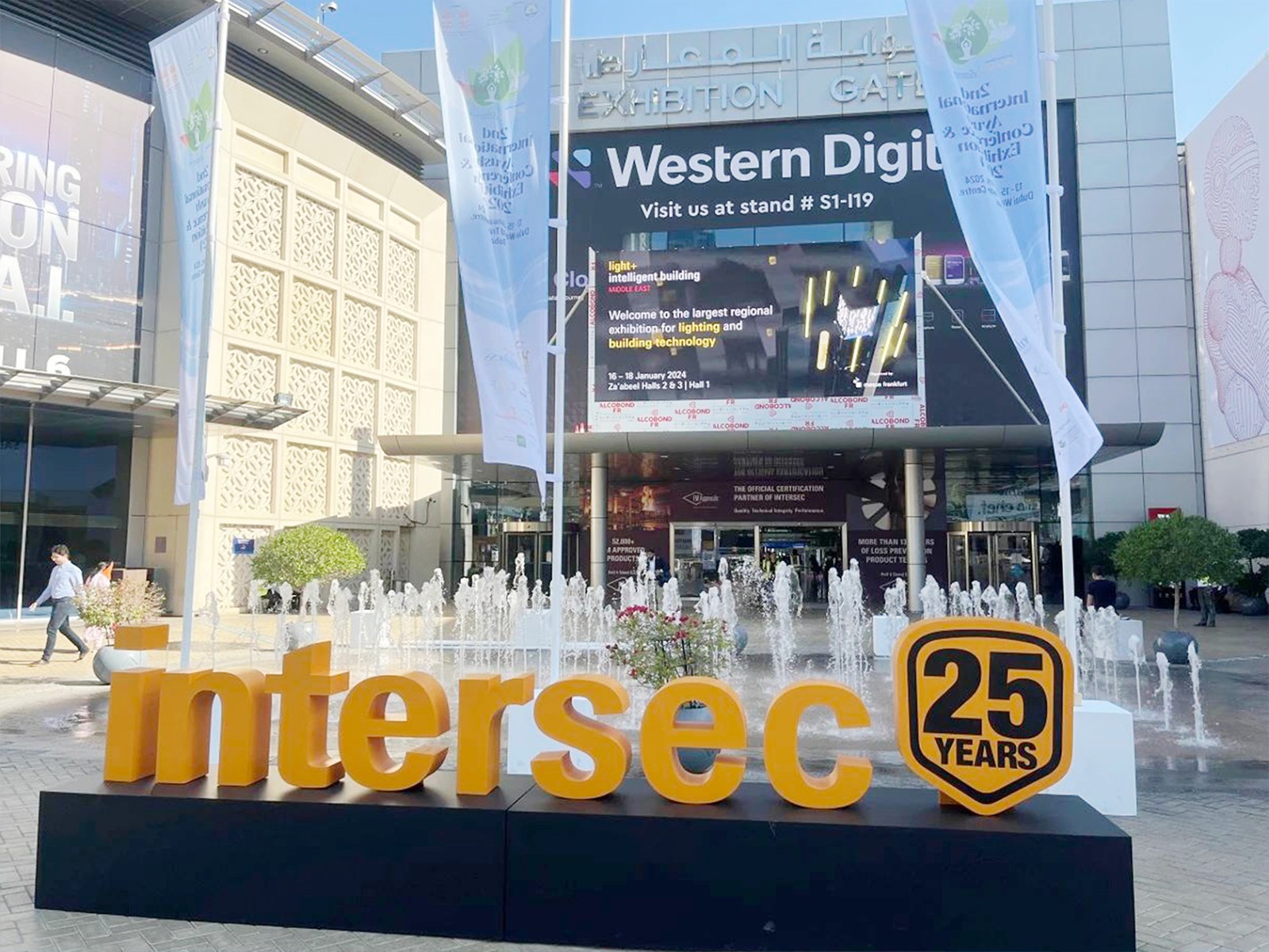 飞利浦智能锁亮相迪拜国际安防展 飞利浦智能锁亮相迪拜国际安防展