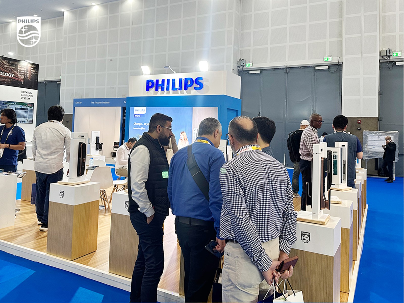 飞利浦智能锁亮相迪拜国际安防展 飞利浦智能锁亮相迪拜国际安防展