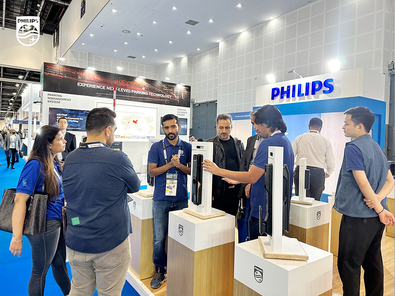 飞利浦智能锁亮相迪拜国际安防展 飞利浦智能锁亮相迪拜国际安防展